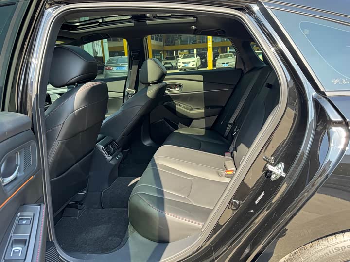 Фото 5 - Honda Integra