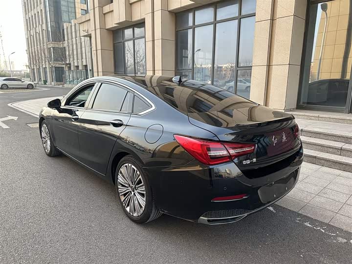 Фото 5 - Hongqi H5