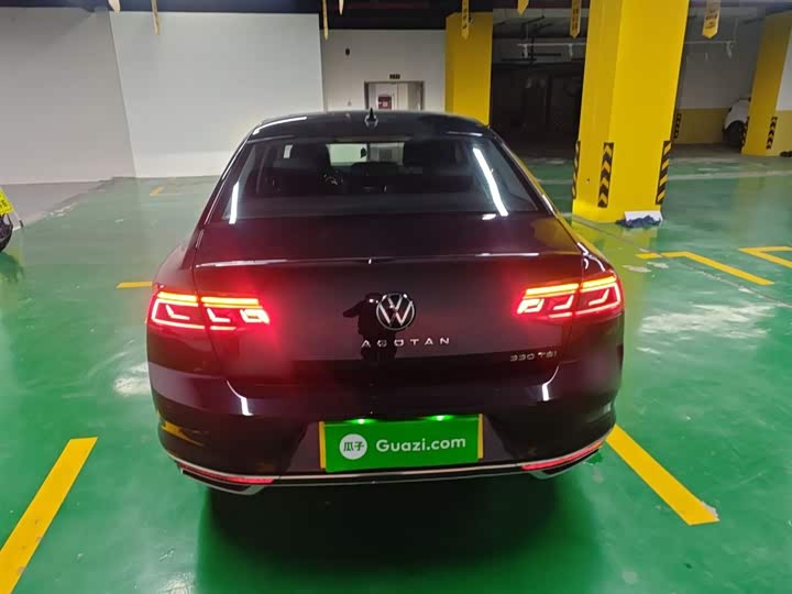 Фото 6 - Volkswagen Magotan