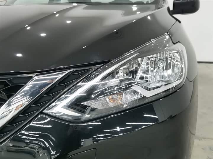 Фото 7 - Nissan Sylphy