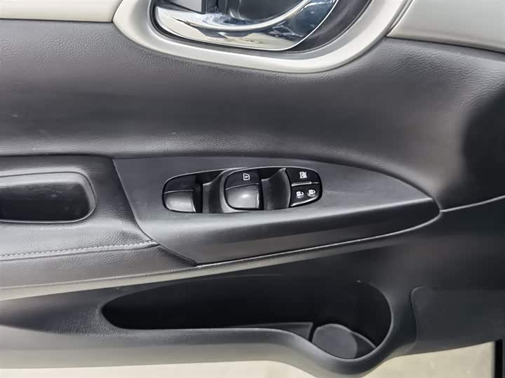 Фото 9 - Nissan Sylphy