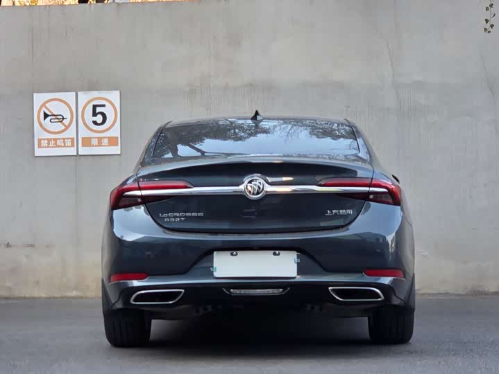 Фото 8 - Buick LaCrosse