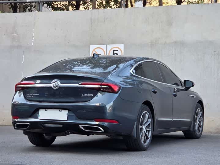 Фото 9 - Buick LaCrosse