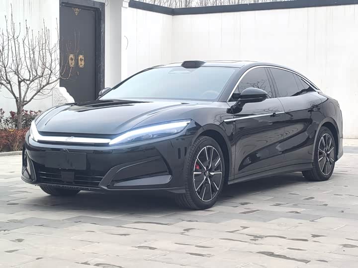 Фото 1 - BYD Han L