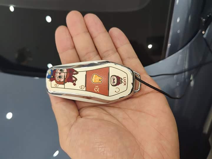 Фото 9 - BYD Seal 07 DM-i Hybrid