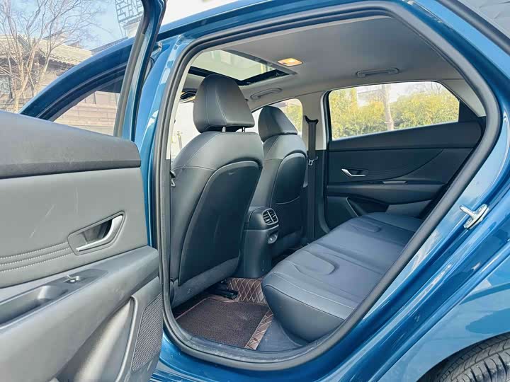 Фото 6 - Hyundai Elantra N line