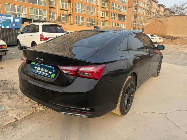 Фото 8 - Chevrolet Malibu XL