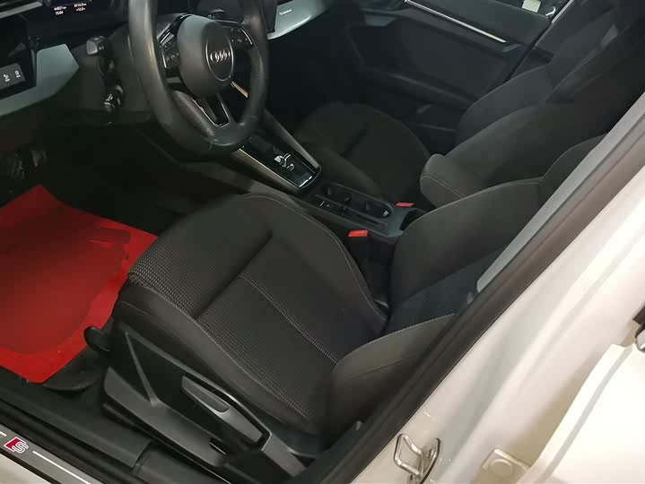 Фото 9 - Audi A3