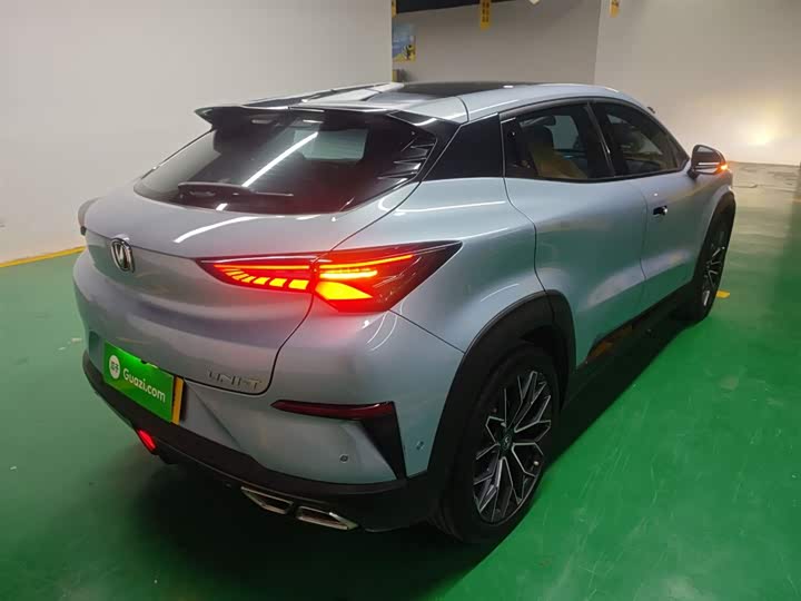 Фото 7 - Changan UNI-T