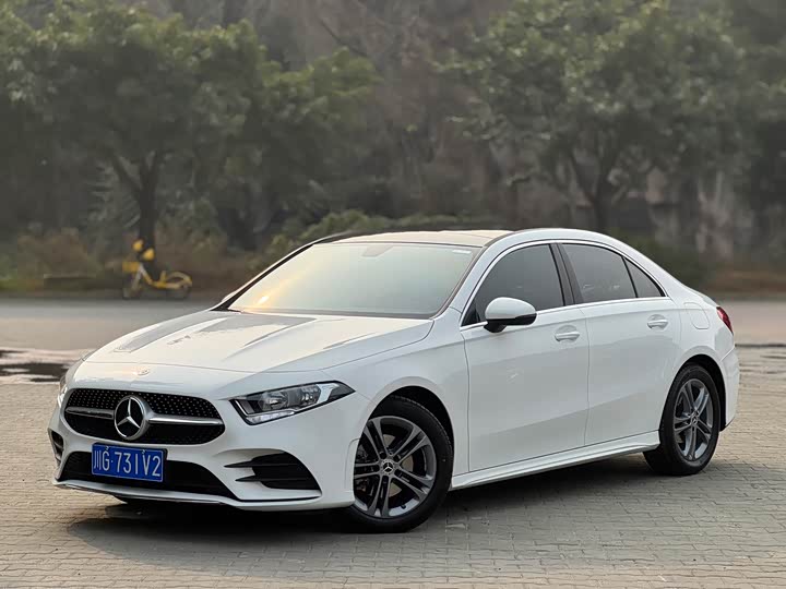 Фото 1 - Mercedes-Benz A-Class