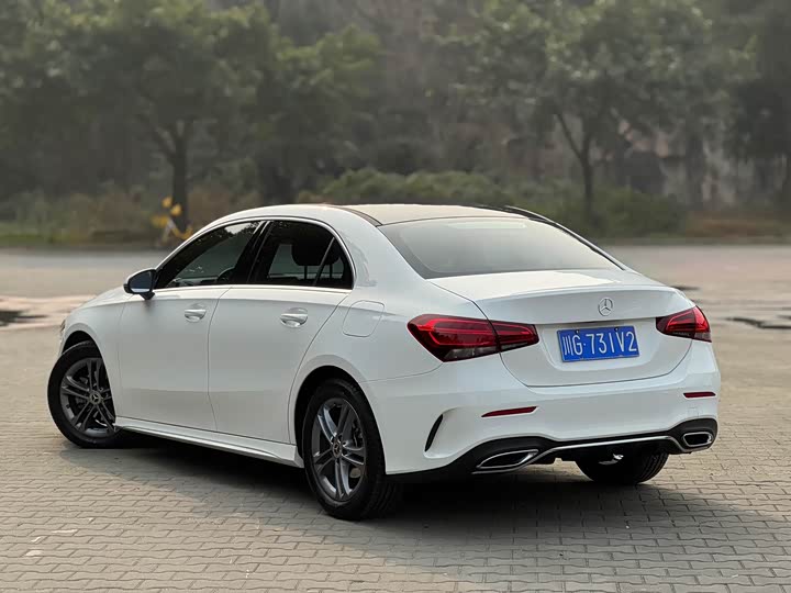 Фото 4 - Mercedes-Benz A-Class