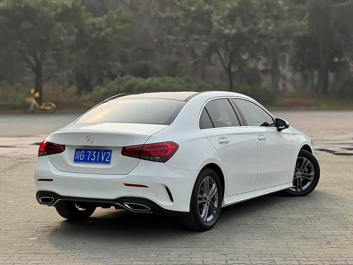 Фото 6 - Mercedes-Benz A-Class