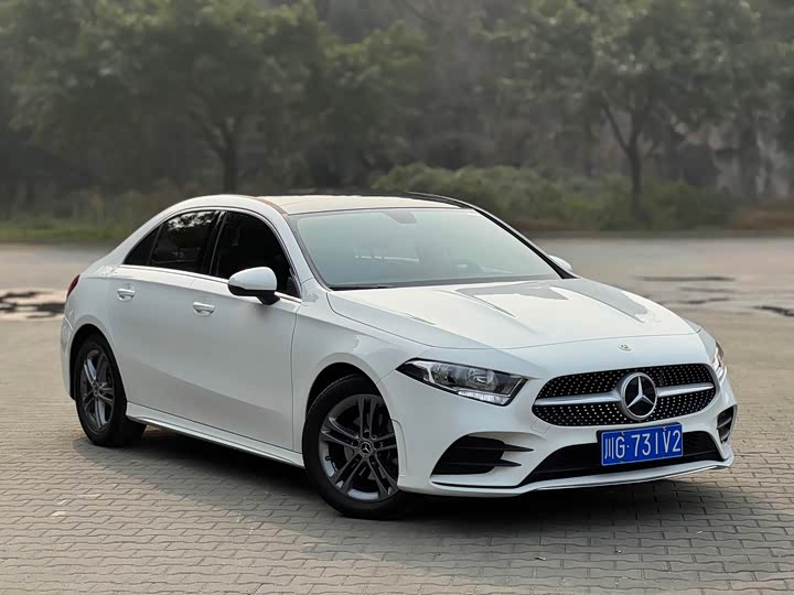 Фото 8 - Mercedes-Benz A-Class
