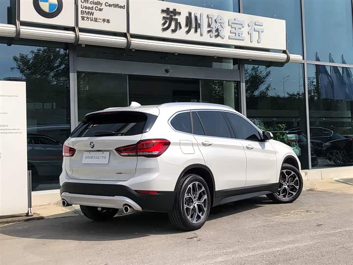 Фото 4 - BMW X1