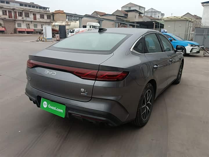 Фото 7 - BYD Qin L