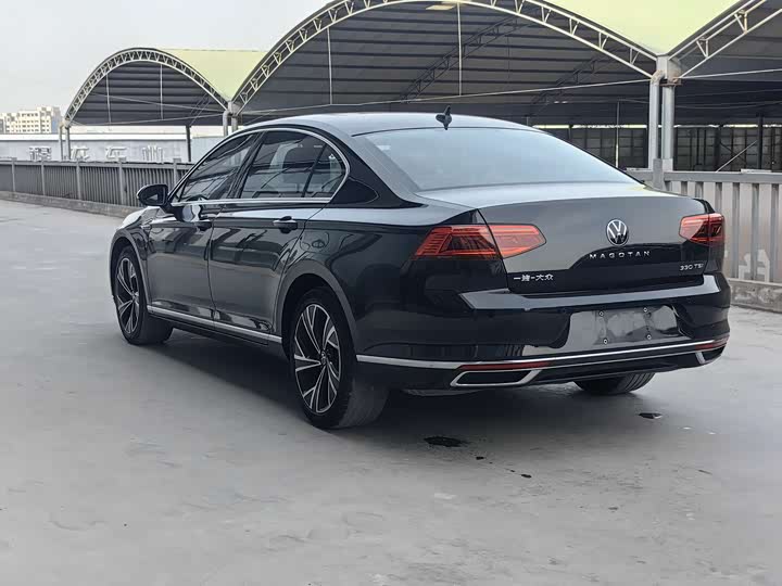 Фото 6 - Volkswagen Magotan