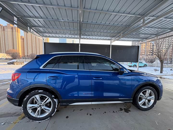 Фото 4 - Audi Q3