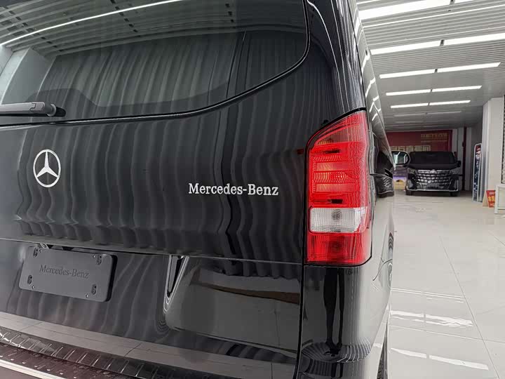 Фото 5 - Mercedes-Benz Vito