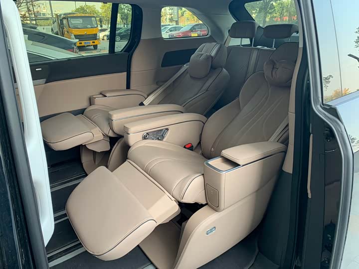 Фото 5 - XPeng X9