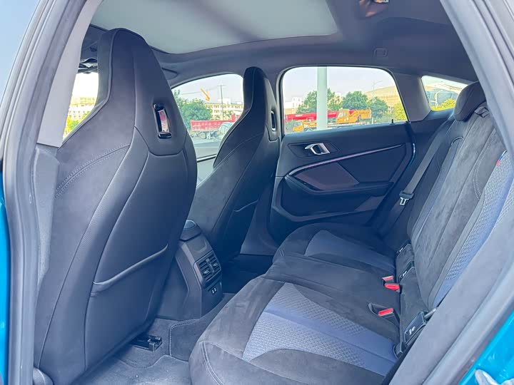 Фото 7 - BMW 2 Series