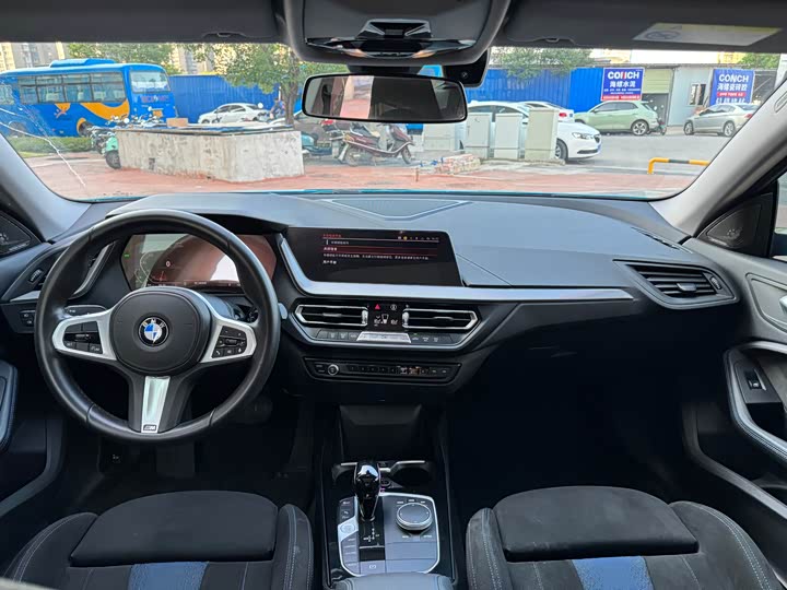 Фото 8 - BMW 2 Series