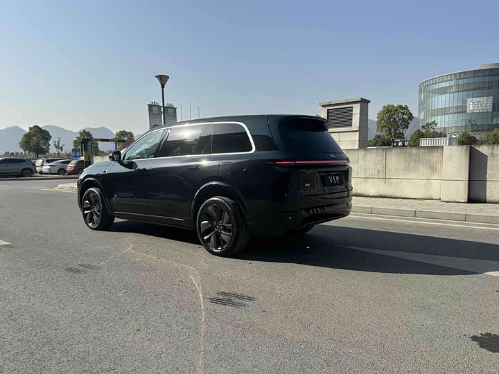 Фото 4 - LiXiang L9