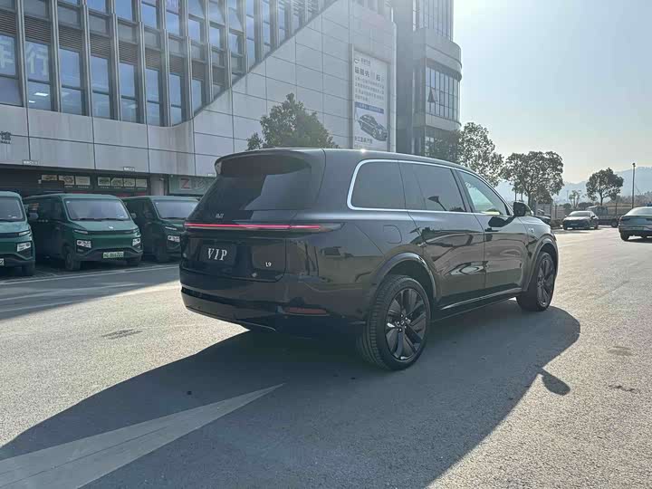 Фото 6 - LiXiang L9