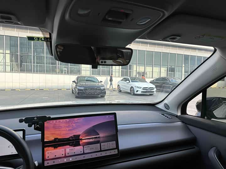 Фото 8 - Leapmotor C10