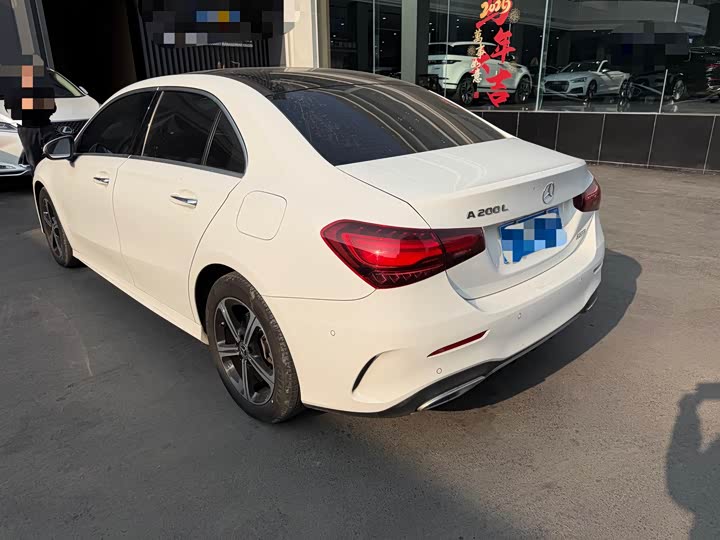 Фото 7 - Mercedes-Benz A-Class