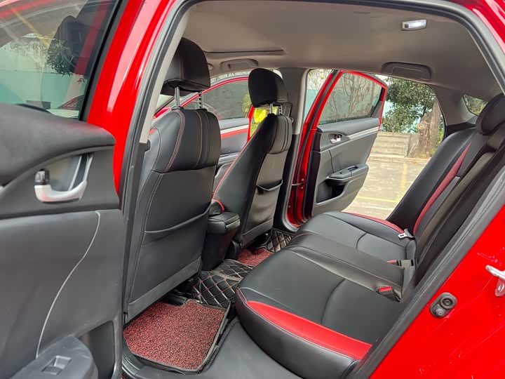 Фото 6 - Honda Civic