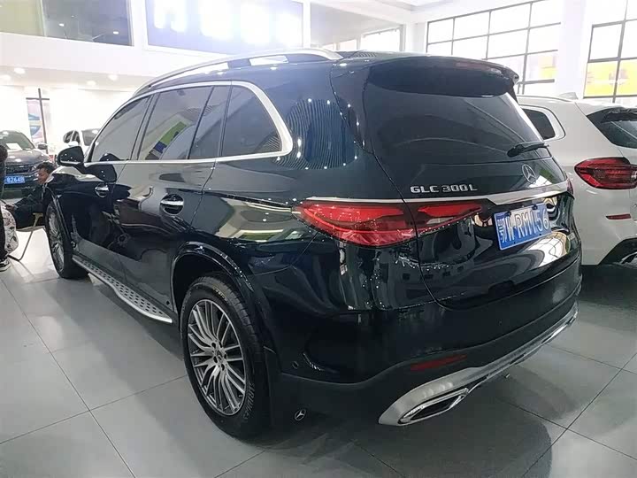 Фото 5 - Mercedes-Benz GLC-Class