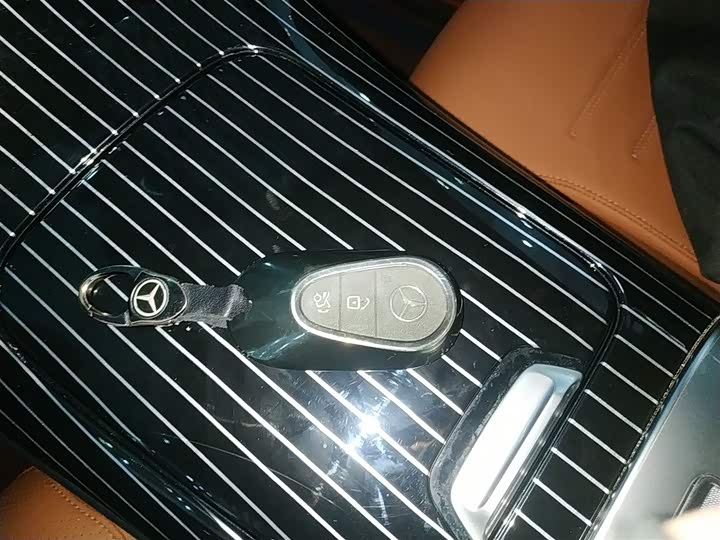 Фото 9 - Mercedes-Benz GLC-Class