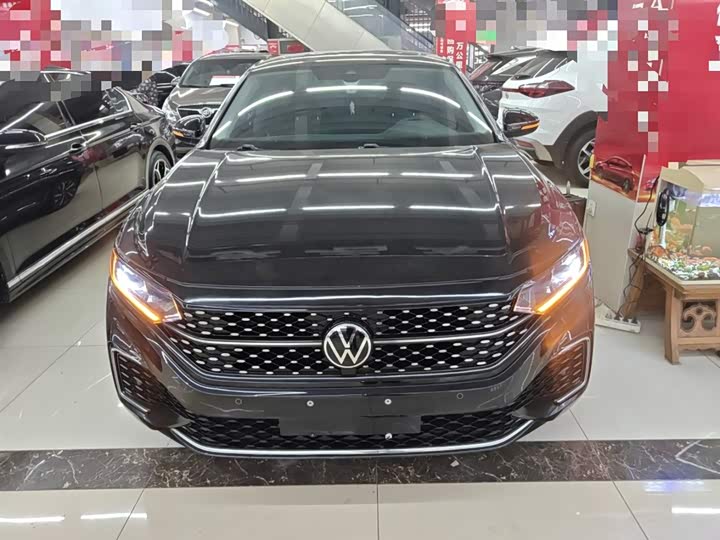 Фото 3 - Volkswagen Passat