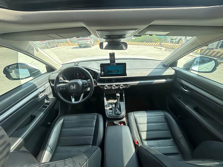 Фото 6 - Honda CR-V