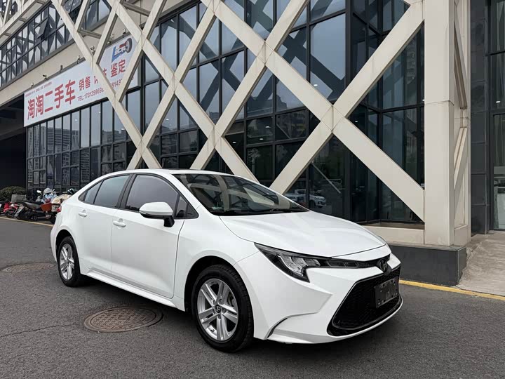 Фото 3 - Toyota Levin