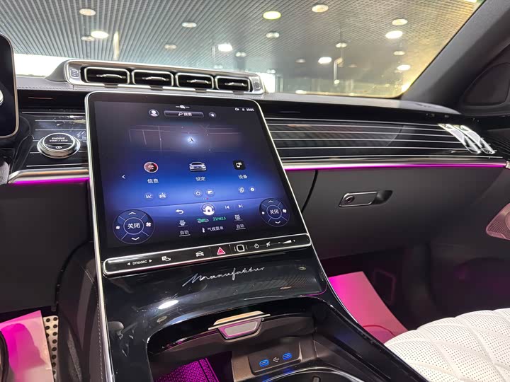 Фото 7 - Mercedes-Benz S-Class