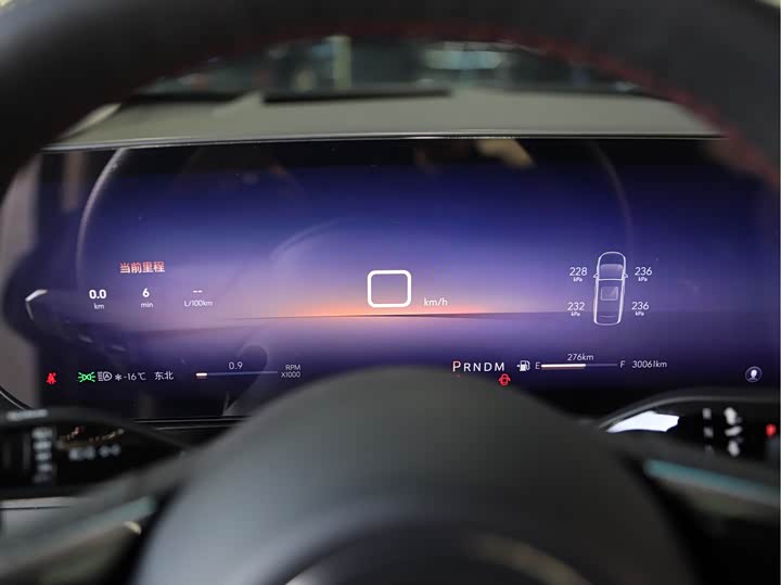 Фото 9 - Buick GL8 Century