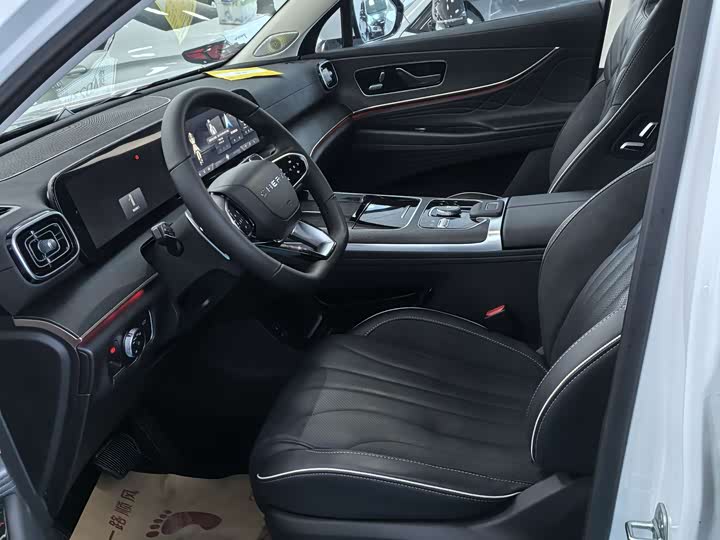 Фото 6 - Chery Tiggo 9