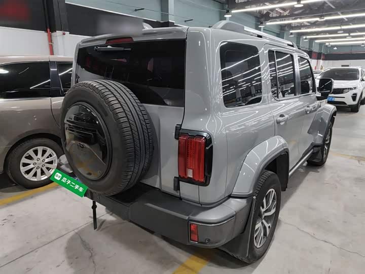 Фото 7 - Tank 300