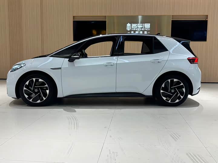 Фото 3 - Volkswagen ID.3