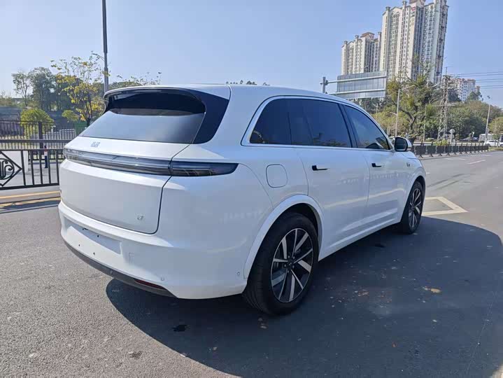 Фото 7 - LiXiang L7