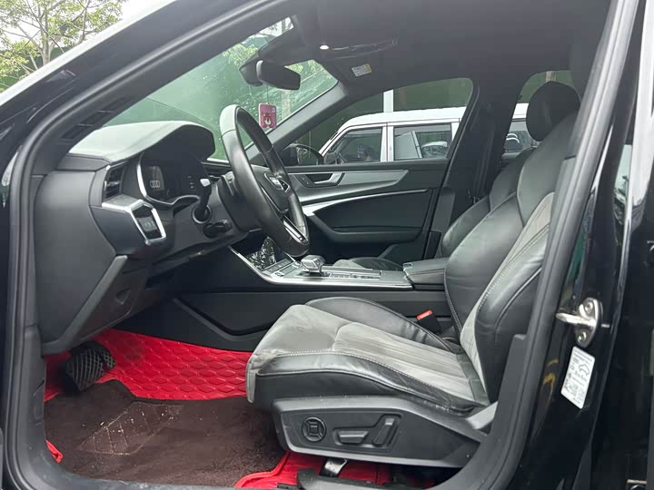 Фото 4 - Audi A6L Hybrid