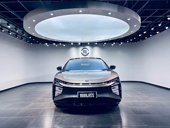 Фото 2 - HiPhi X