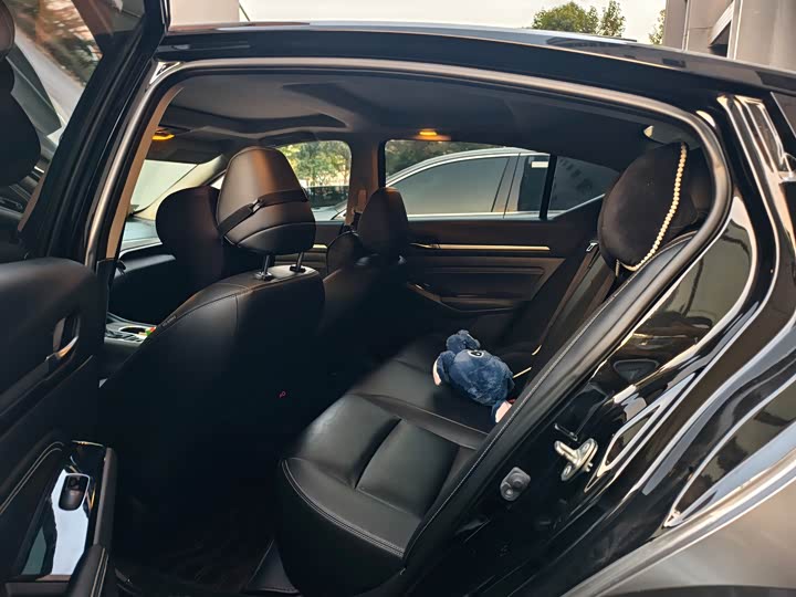 Фото 4 - Nissan Teana