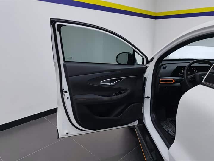 Фото 7 - Changan UNI-T