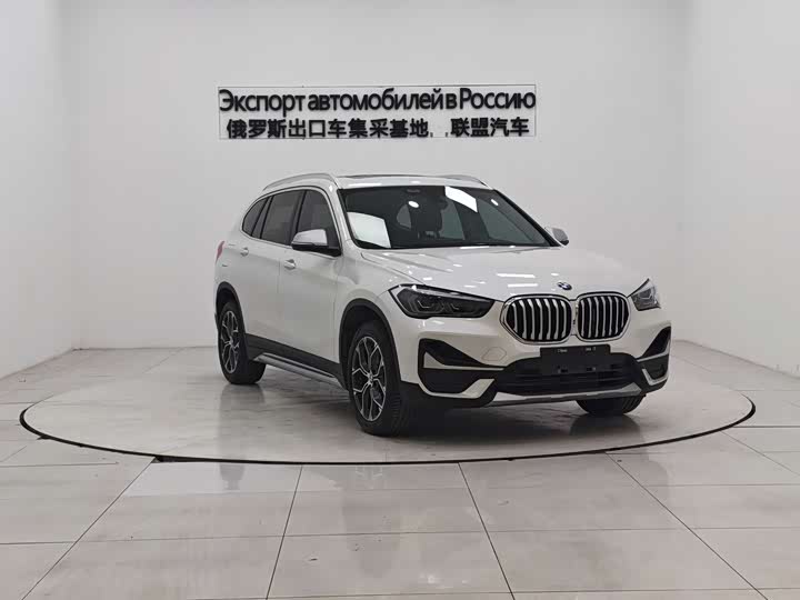 Фото 3 - BMW X1