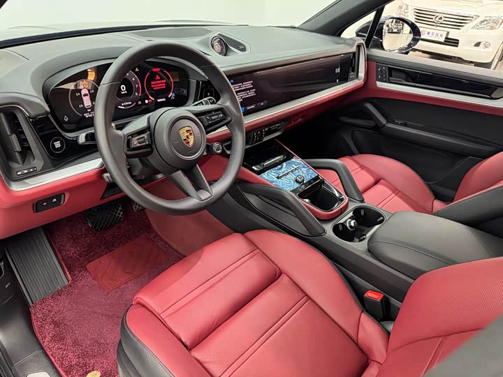 Фото 8 - Porsche Cayenne