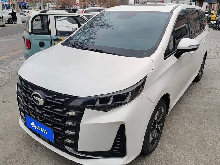 Фото 1 - GAC Trumpchi M6