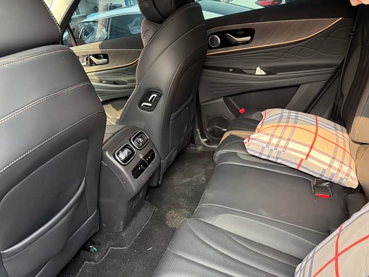 Фото 7 - Chery Tiggo 9