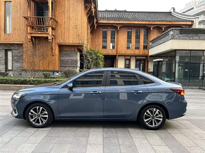 Фото 5 - Ford Escort